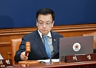 최상목 대통령 권한대행 부총리 겸 기획재정부 장관, 제11회 국무회의 사진 15