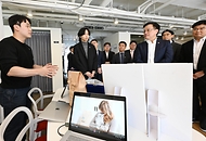 최상목 대통령 권한대행 부총리 겸 기획재정부 장관, 청년창업허브 현장방문 사진 14