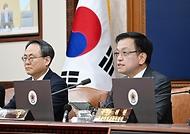 최상목 대통령 권한대행 부총리 겸 기획재정부 장관, 제12회 국무회의 사진 11