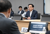최상목 대통령 권한대행 부총리 겸 기획재정부 장관, 이차전지 재자원화 기업 현장방문 및 간담회 사진 12