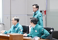 최상목 대통령 권한대행 부총리 겸 기획재정부 장관, 울산·경남·경북 산불대응 제3차 중앙재난안전대책본부 회의 사진 3
