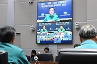 최상목 대통령 권한대행 부총리 겸 기획재정부 장관, 울산·경남·경북 산불대응 제3차 중앙재난안전대책본부 회의 사진 7