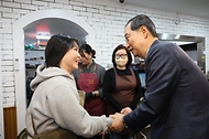 결식아동 무료점심 식당 방문 사진 5