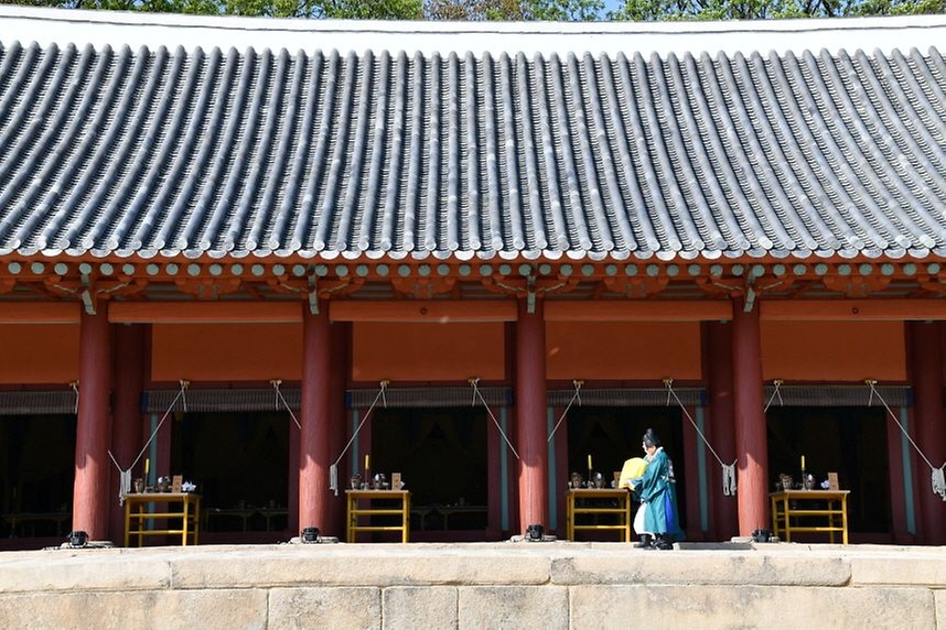 국가유산청은 4월 20일, 5년간의 대규모 수리를 마친 종묘 정전을 공개하고, 창덕궁에 임시로 모셨던 조선 왕과 왕비의 신주들을 본래의 자리로 다시 모시는 '종묘 정전 환안제 및 준공 기념식'을 개최하였다.