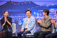 케이팝 미래 담론 특집 프로그램 녹화 사진 7