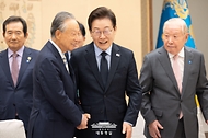 민주당 상임고문단 오찬 사진 7