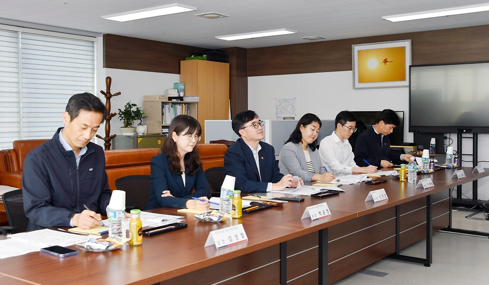 임기근 기획재정부 차관이 9월 18일 오후 경기 김포시 소재 김포산업단지관리공단에서 열린 '산업재해 예방 현장 간담회'를 주재, 모두발언을 하고 있다.