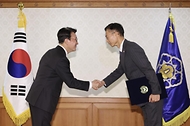 차관(급) 임명장 수여식 사진 8
