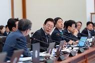 제14회 국무회의 겸 제4차 비상경제점검회의 사진 2