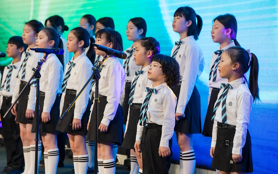 정은경 보건복지부 장관이 제21회 입양의 날을 맞아 5월 9일 서울 드래곤시티 호텔에서 아동권리보장원과 함께 '2026년 제21회 입양의 날' 기념행사를 개최하고 있다.