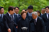 고 노무현 전 대통령 추도식 및 묘역 참배 사진 6