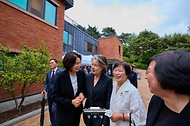 고 노무현 전 대통령 추도식 및 묘역 참배 사진 27