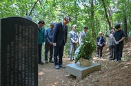 6·10만세운동 100주년 기념 독립유공자 묘소참배 사진 8