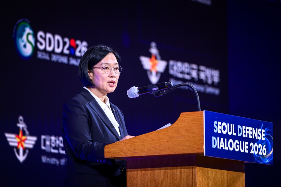 한성숙 국무총리가 9월 8일 서울 중구 더그랜드롯데에서 열린 2026 서울안보대화 개회식에서 기조연설을 하고 있다.