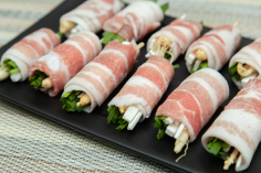 그림입니다. 원본 그림의 이름: 대패삽겹살 인삼말이.jpg 원본 그림의 크기: 가로 4984pixel, 세로 3323pixel 사진 찍은 날짜: 2022년 02월 24일 오후 4:28 카메라 제조 업체 : Canon 카메라 모델 : Canon EOS-1D X Mark II 프로그램 이름 : Adobe Photoshop Lightroom Classic 9.1 (Windows) F-스톱 : 6.3 노출 시간 : 1/200초 ISO 감도 : 1000 색 대표 : sRGB 노출 모드 : 수동 화이트 밸런스 : 자동 프로그램 노출 : 메뉴얼 노출 제어 모드 측광 모드 : 평가 측광 플래시 모드 : 플래시 켬 EXIF 버전 : 0231