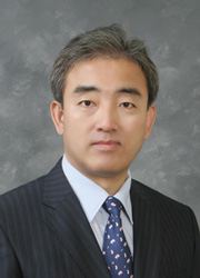 유진룡 문화체육관광부 장관