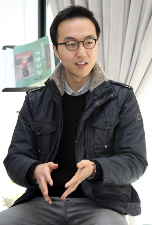 ‘마음을 이어주는 세계인의 노래, 아리랑’ 4집 앨범 수록곡 중 ‘정선 아리랑’과 ‘밀양아리랑’에 참여한 이지수 씨. 