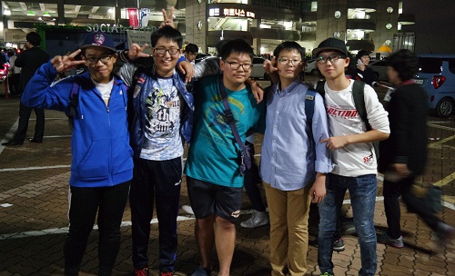 결승전을 보러온 화곡중학교 학생들