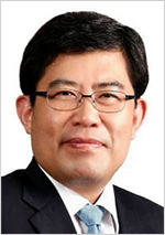 윤창현 서울시립대 경영학부 교수