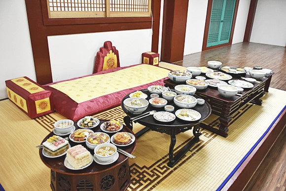 수라상 대원반상, 소원반상, 곁상