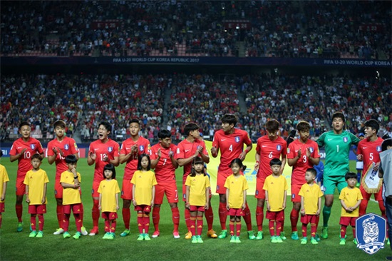 경기를 앞둔 U-20 대표팀.(출처=대한축구협회)