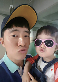 김태규 씨와 딸 김꽃송이 양.