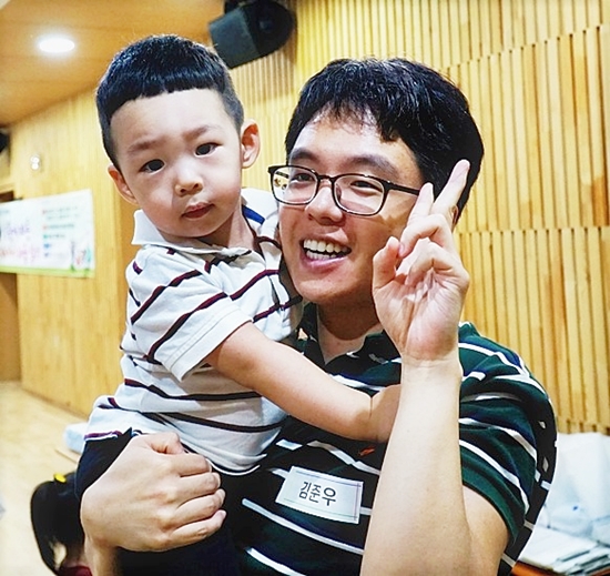 김성훈 씨와 아들 준우