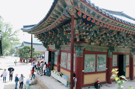 여주 신륵사.
