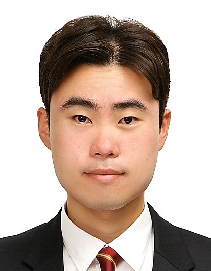 김윤섭
