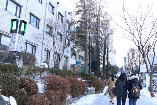 강남구청 미세먼지 신호등은 초록색