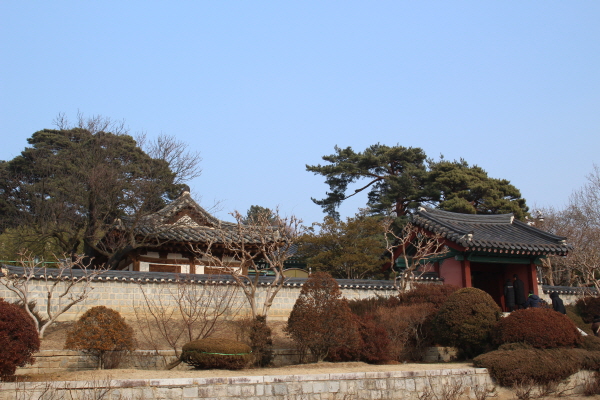 구 5천원 지폐에 실려있던 오죽헌 사진.