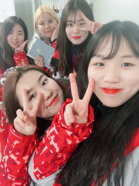 힘들었지만 즐거웠던 그리고 열정으로 똘똘뭉쳤었던 지난 23일간의 자원봉사 기간을 잊을 수 없을 것 같다. 