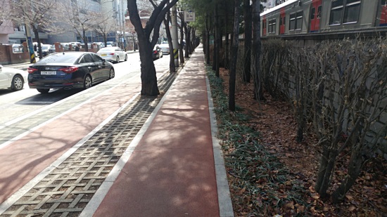 자전거도로가 아직 부족한 현실
