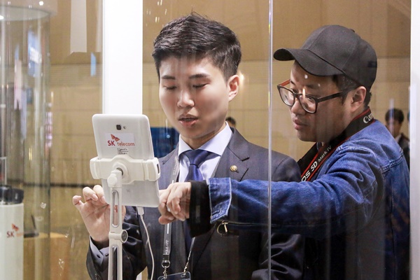 VR 및 360도 영상을 체험하는 정책기자단