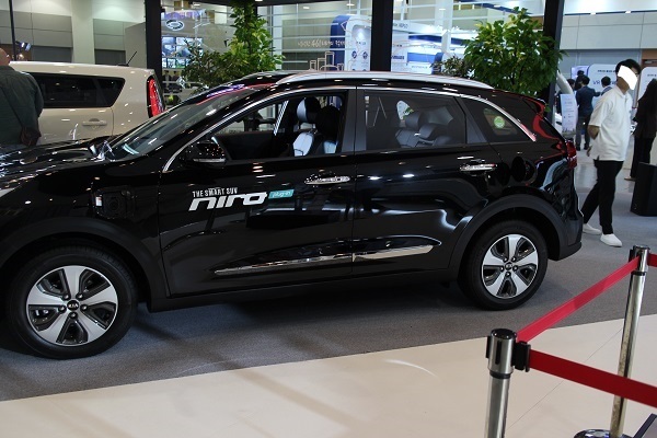 세계 최초인 기아 소형SVC “niro”