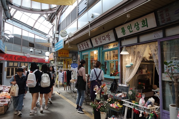 통인시장 내부.