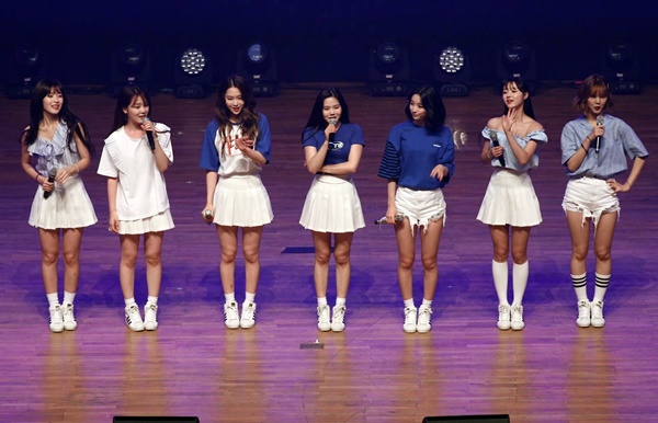 이 날 공연의 하이라이트 였던 걸그룹 
