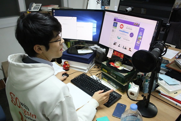 꾸준하게 영상 콘텐츠를 업로드하는 성실함 역시 놀라웠다