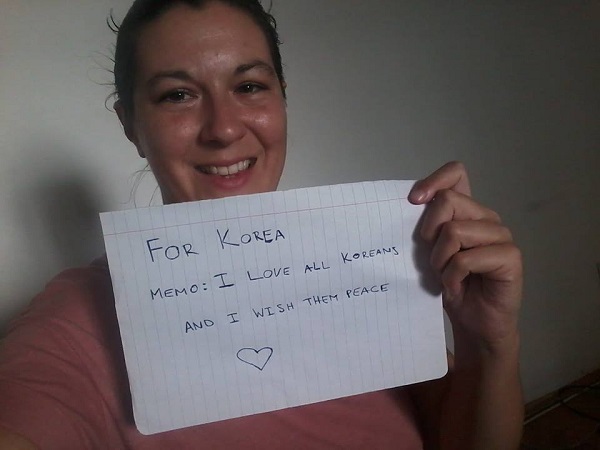 애나, from 미국 (Anna, from USA)