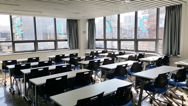 삼각산시민청은 주민단체가 세미나 등의 모임을 할 수 있도록 3개의 워크숍 룸을 대관하고 있다.
