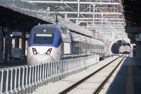 강릉행 KTX.(출처=뉴스1)