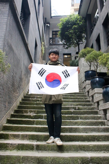 정말 감사했습니다, 우리는 당당히 앞으로 나아갈 것입니다