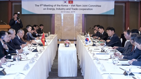 22일 오전 서울 중구 롯데호텔에서 제9차 한-베트남 산업공동위원회 및 제3차 자유무역협정(FTA) 공동위원회가 진행되고 있다.(저작권자(c) 연합뉴스, 무단 전재-재배포 금지) 