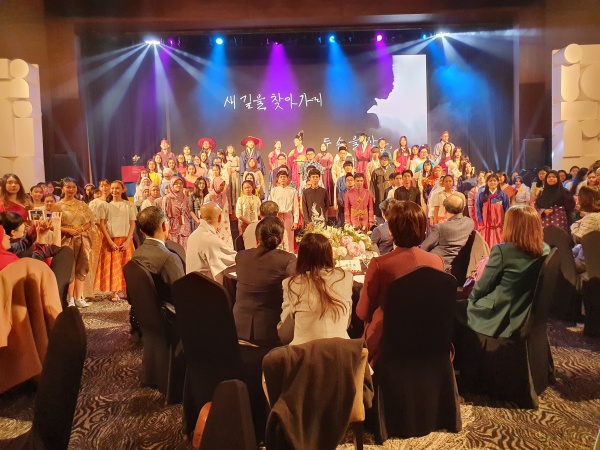 참가학생 144명 전원이 