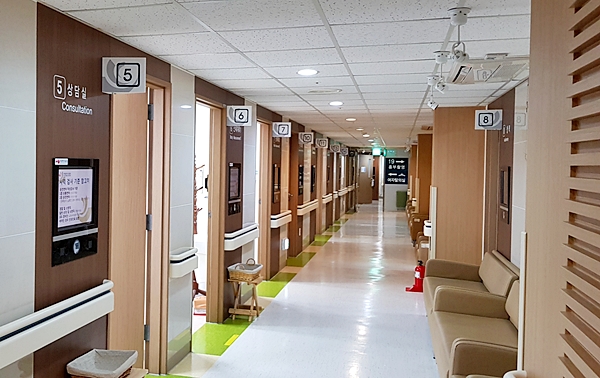 아픈 사람만큼 속상하고 억울하게 느껴질까. 