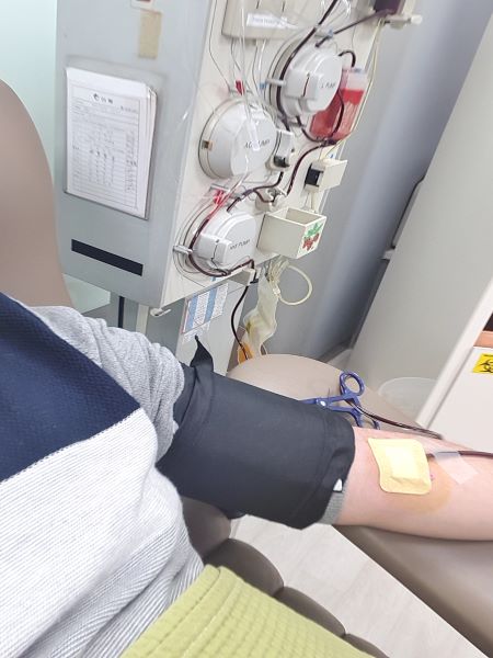 헌혈을 진행하는 모습. 이날은 혈장헌혈을 진행했다.