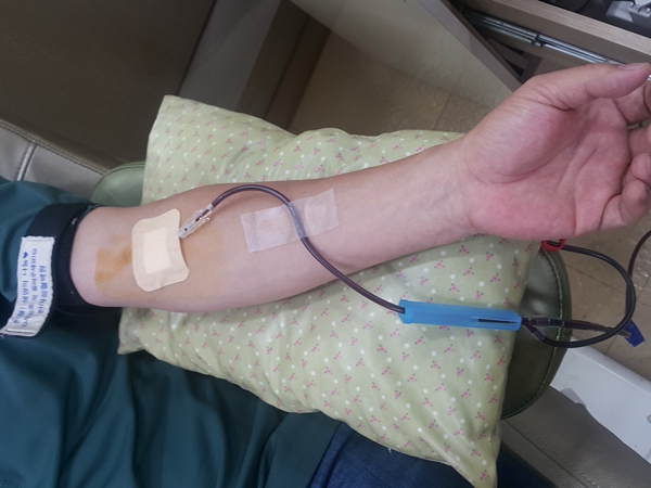 채혈 기술이 좋아져 5~10분만에 헌혈이 끝난다.