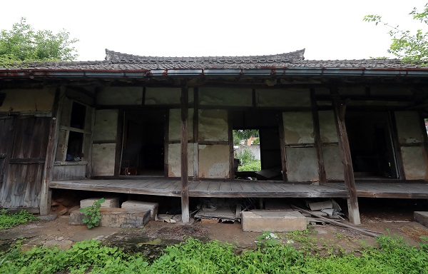 전남 화순군 동복면의 한 빈집이 황량한 모습을 보이고 있다. (저작권자(c) 연합뉴스, 무단 전재-재배포 금지)