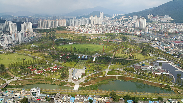 부산의 도시숲. 부산시민공원의 모습.(사진=산림청 제공)