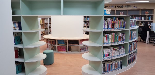 도서관의 다양하고 창의적인 공간